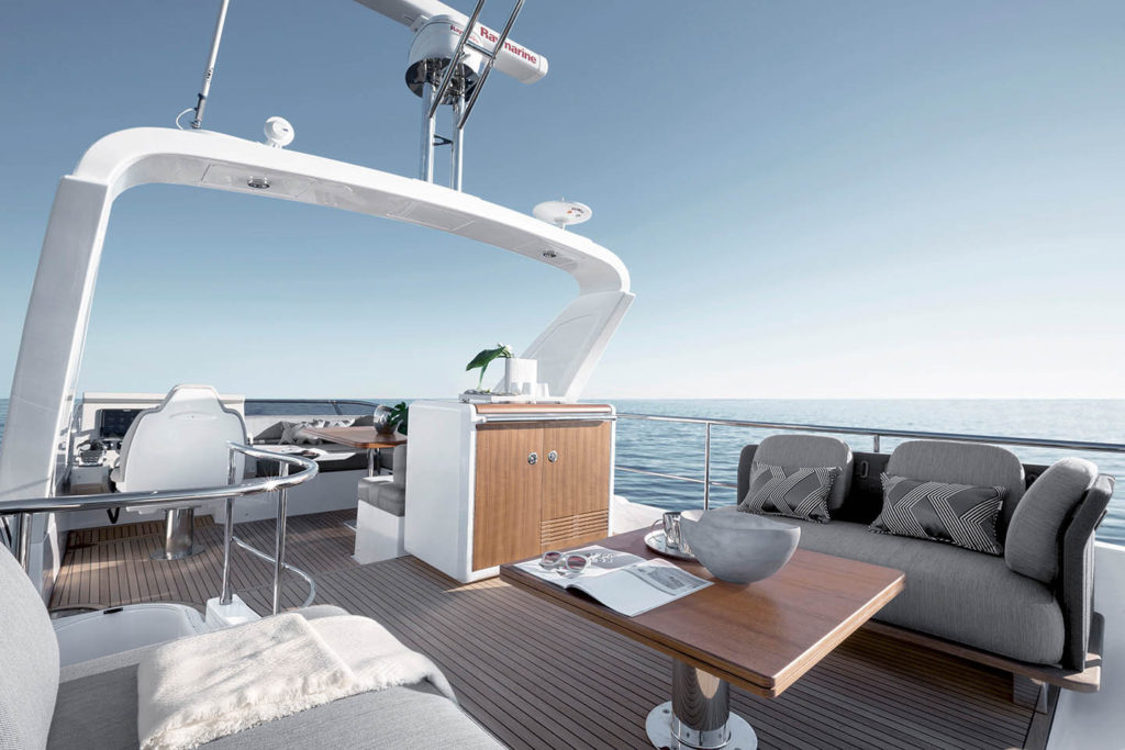 azimut 50 fly