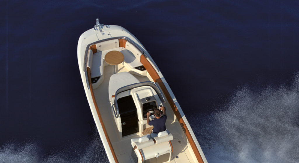 invictus yacht