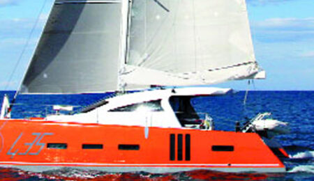 Set Marine 435 Sail in navigazione