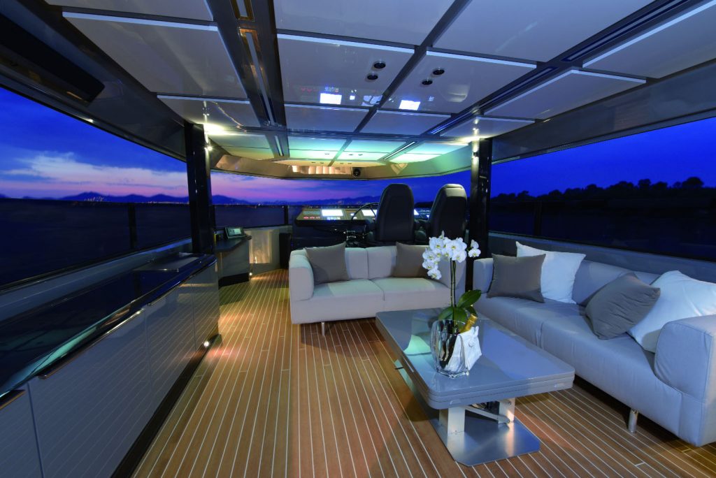 Arcadia A100 salone
