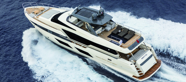 Ferretti Yachts 920
