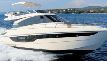 Cayman Yachts F520
