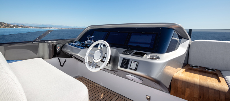 azimut grande s10