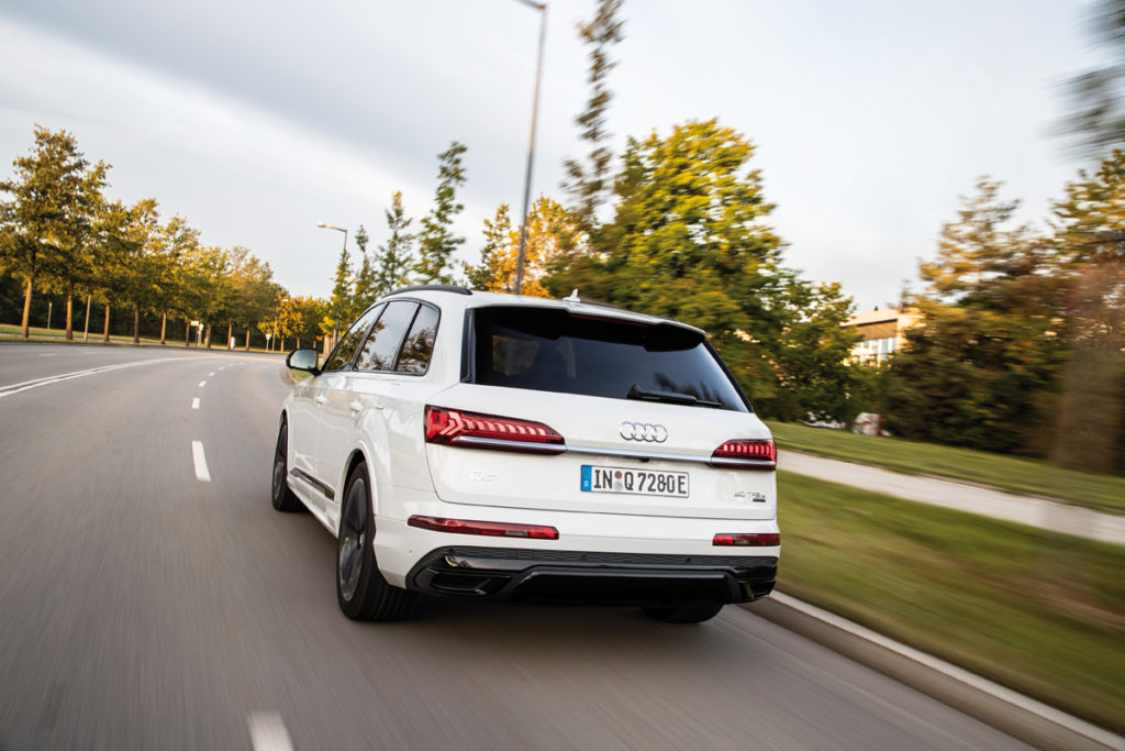 audi q7 esterni