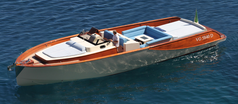 wooden boats day cruiser