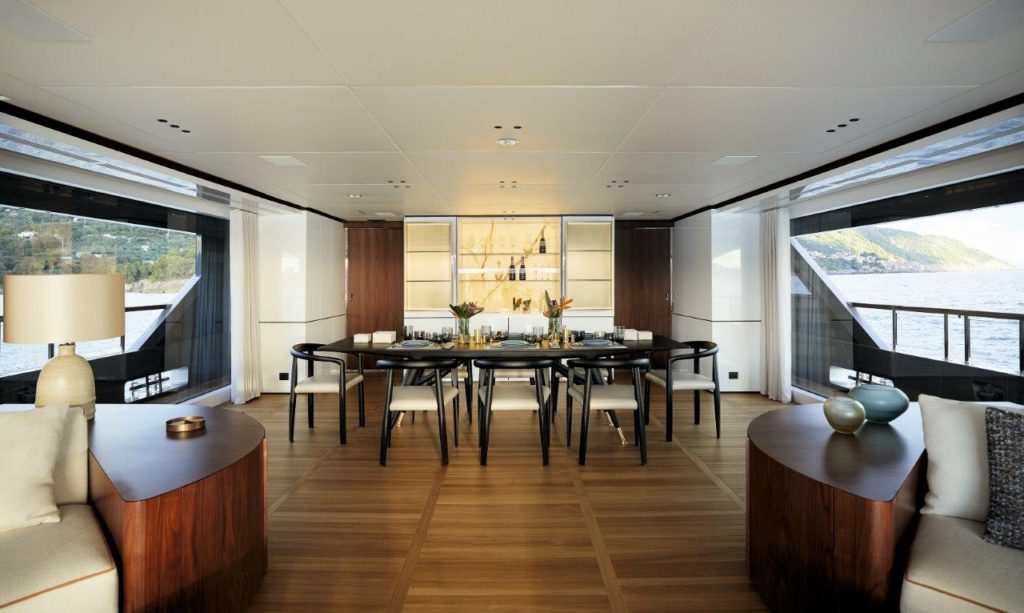 Benetti Oasis 40M MY Rebecca_Bridge 2