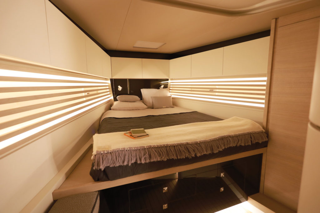 Italia Yachts 14.98