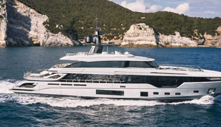Azimut Grande Trideck