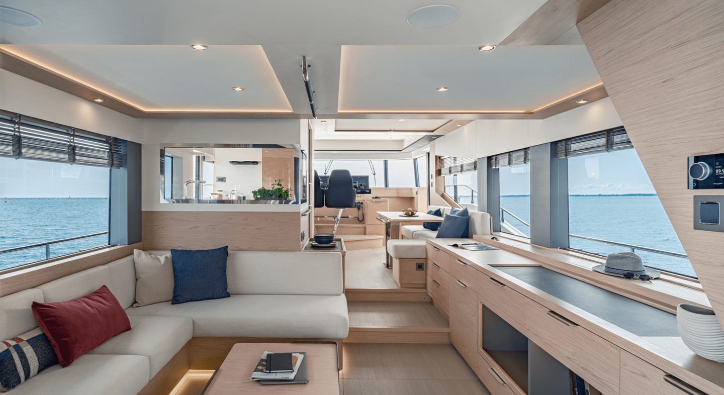 Grand Trawler 62