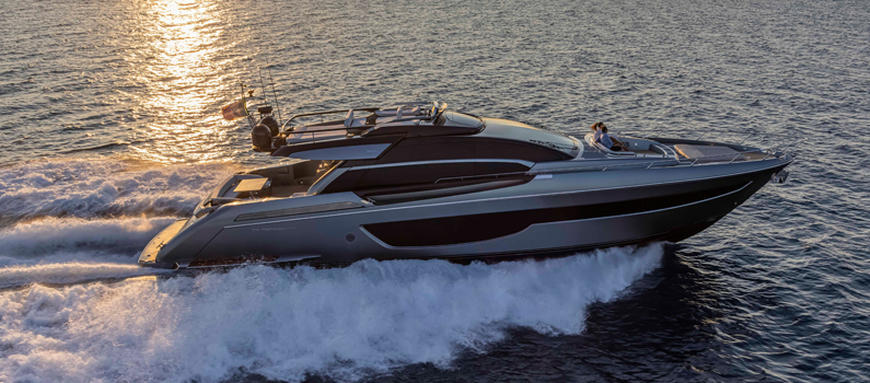 Riva 76 Perseo yacht