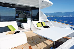 Austin-Parker-Mahon-54-pozzetto-di-poppa