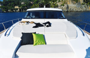 Austin-Parker-Mahon-54-prendisole