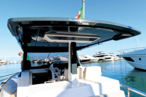 Lion-Yachts-Open-hard-top