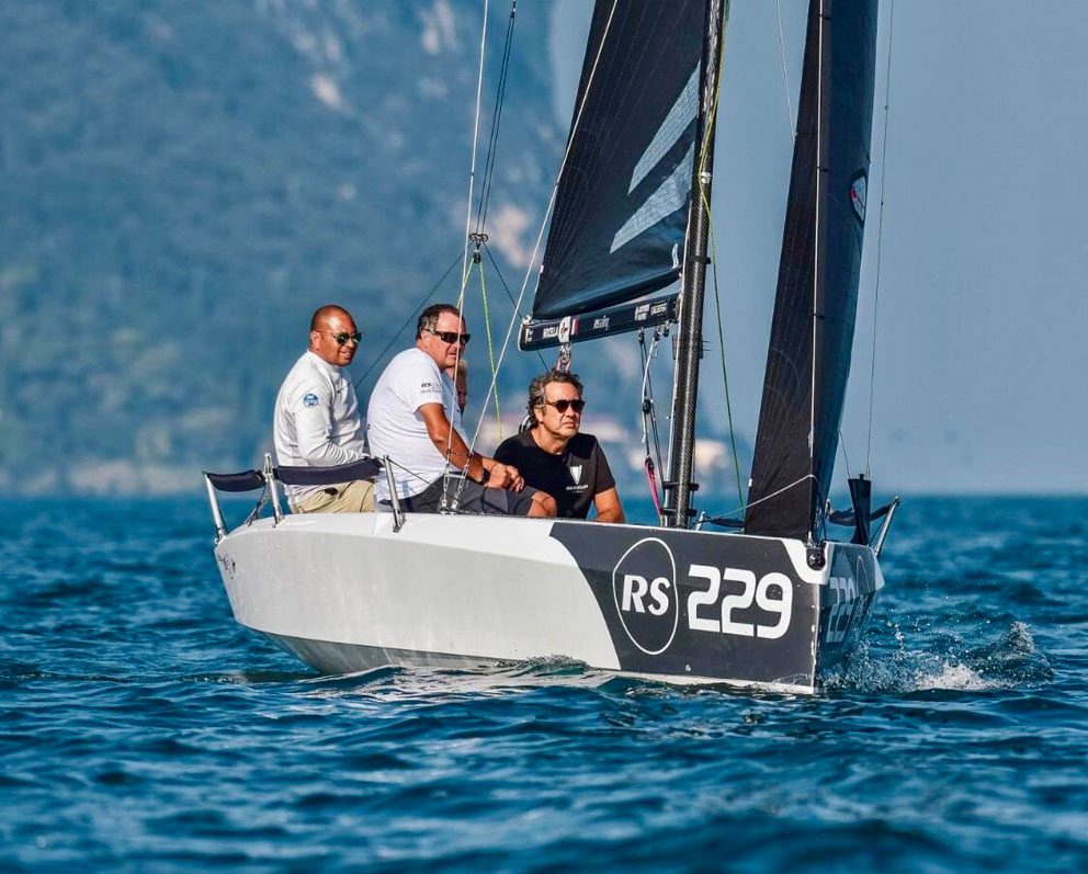 barca ecologica vela