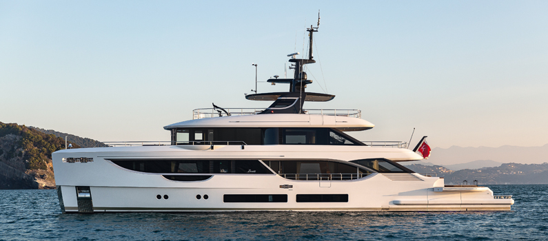 Benetti Oasis 34M