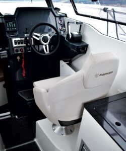 parker-920-cockpit