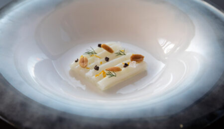 Seppia marinata, limone e arachidi