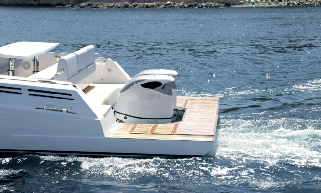 Fiart Seawalker 35 con Suzuki DF350A