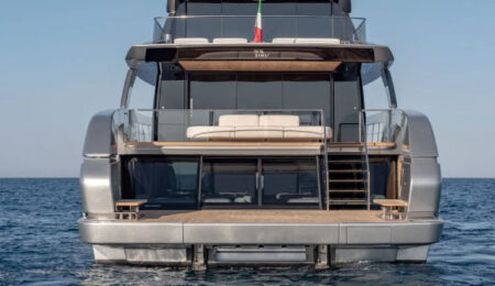 Sanlorenzo SX100 crossover