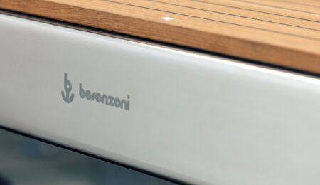 Nuove passerelle elettriche Besenzoni boot Dusseldorf 2024