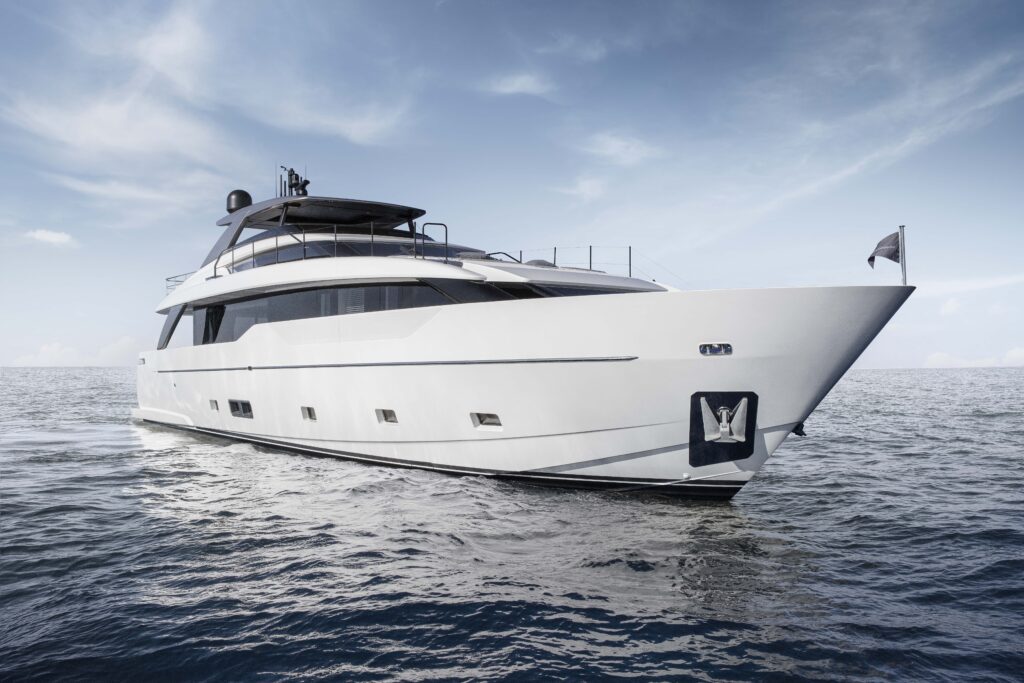 SL90A Yacht Design Esterni