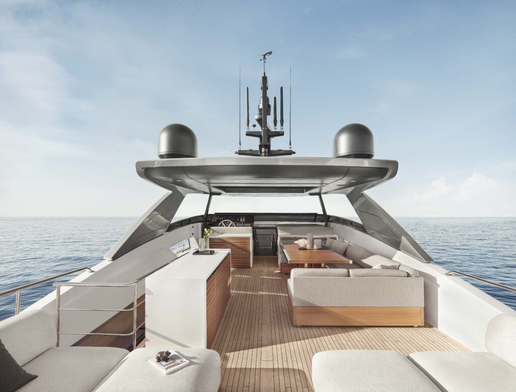 Yacht Sanlorenzo Asymmetric Fly Bridge