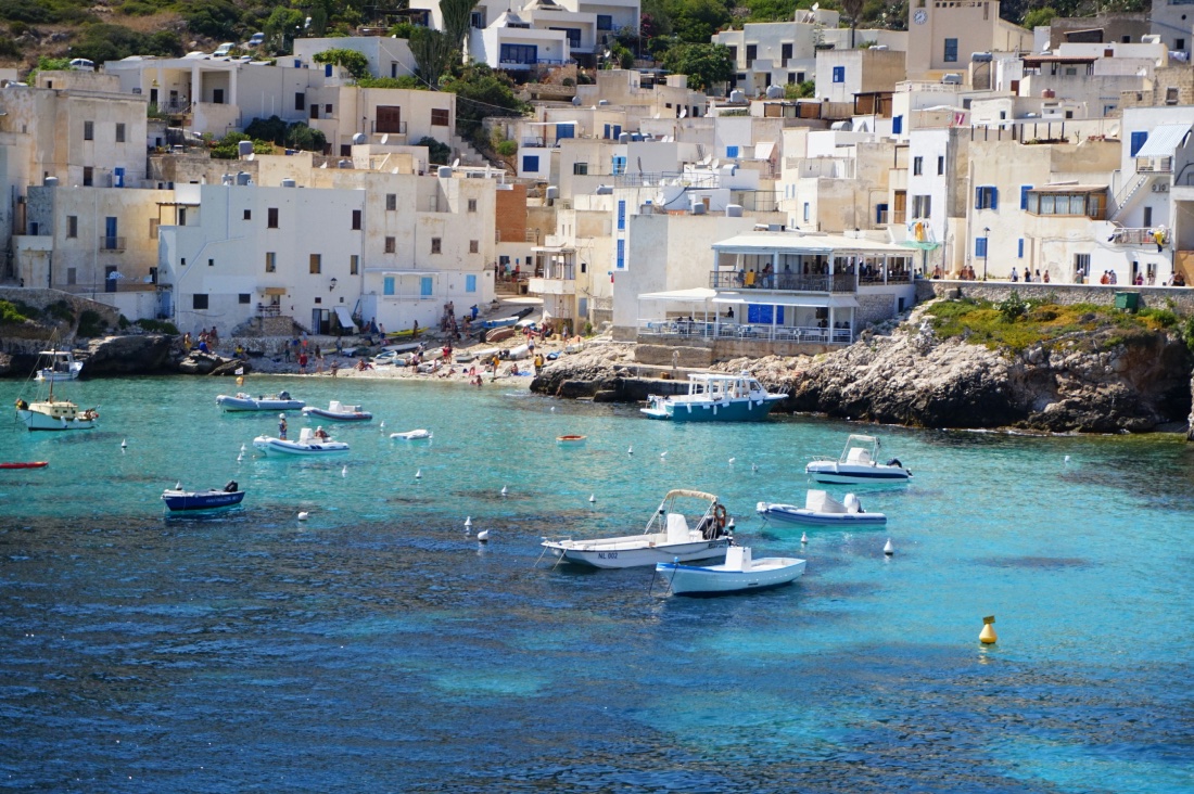Levanzo in barca