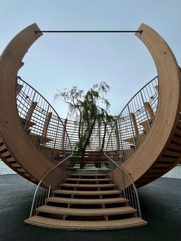 arena-for-a-tree-scultura-opera-salone-nautico-venezia-klaus-littmann