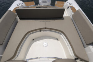 BWA Sport 28 GTO area di poppa