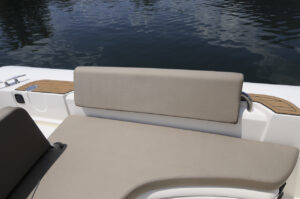 BWA Sport 28 GTO poggiatesta