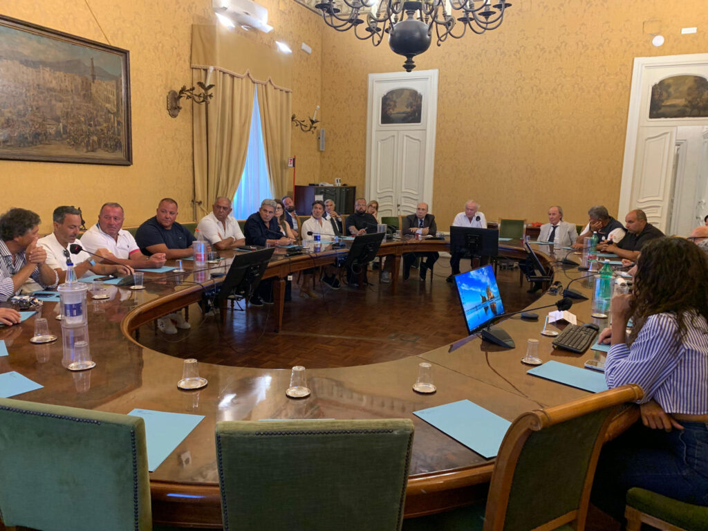 assemblea costituente per il progetto del Marina di Bargellina