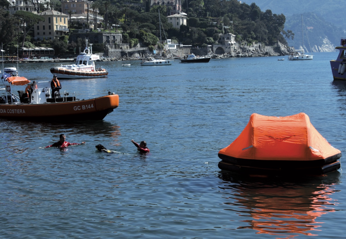 zattera di salvataggio santa Margherita Ligure