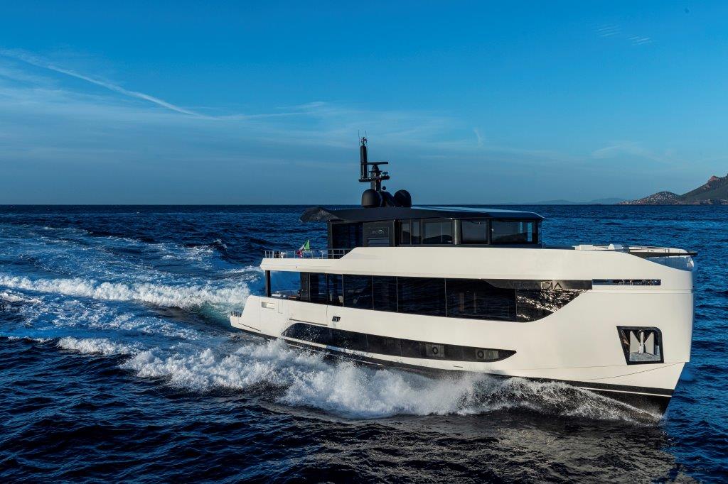 Arcadia Yachts, l'A96 al Cannes Yachting Festival 2024