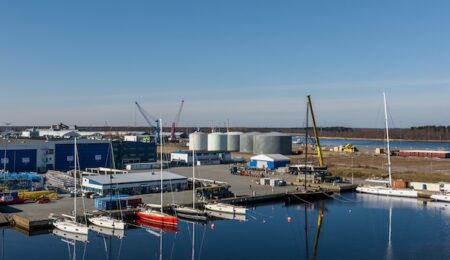 Sanlorenzo e Sawa firmano l'accordo di acquisizione di Nautor Swan