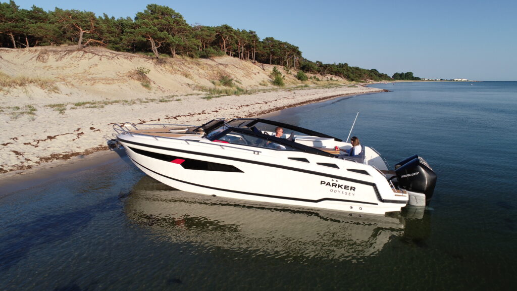 parker-odyssey-barca-riva