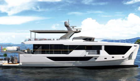 Numarine-30-xp-in-mare-con-vista-laterale