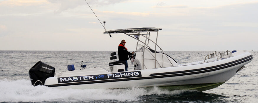 Master-996-fishing in navigazione