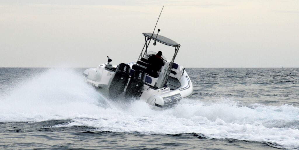 prova di navigazione del master 996 fishing