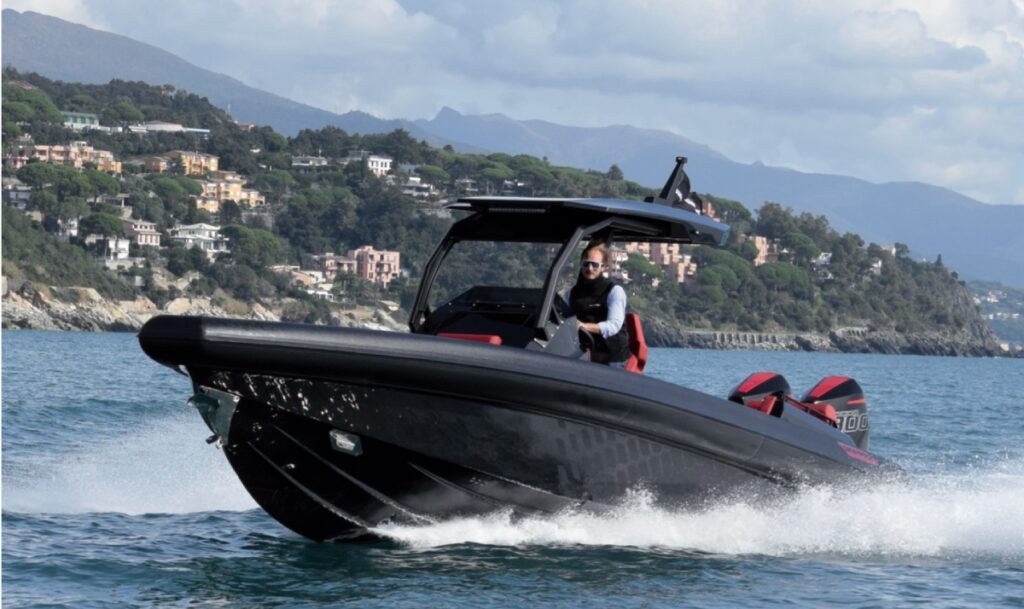 gommone prova in mare