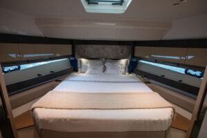 Sessa Marine F48 cabina matrimoniale