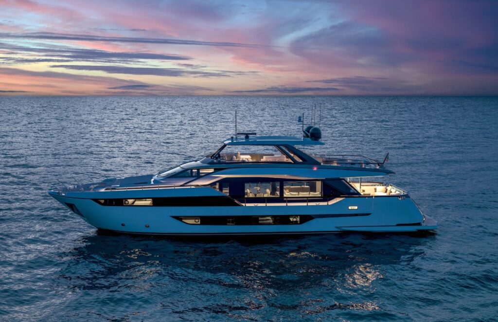 Ferretti widebody primo modello 2025