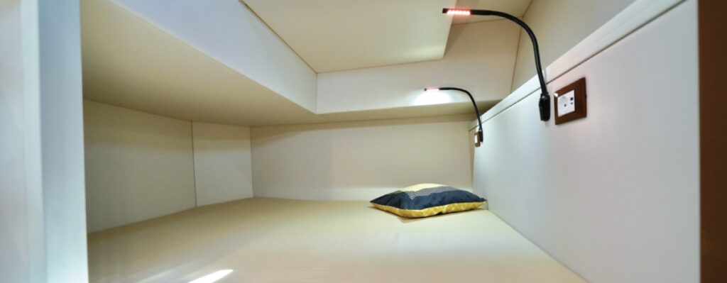 cabina barca a motore per la pesca e la famiglia Sport Family natante