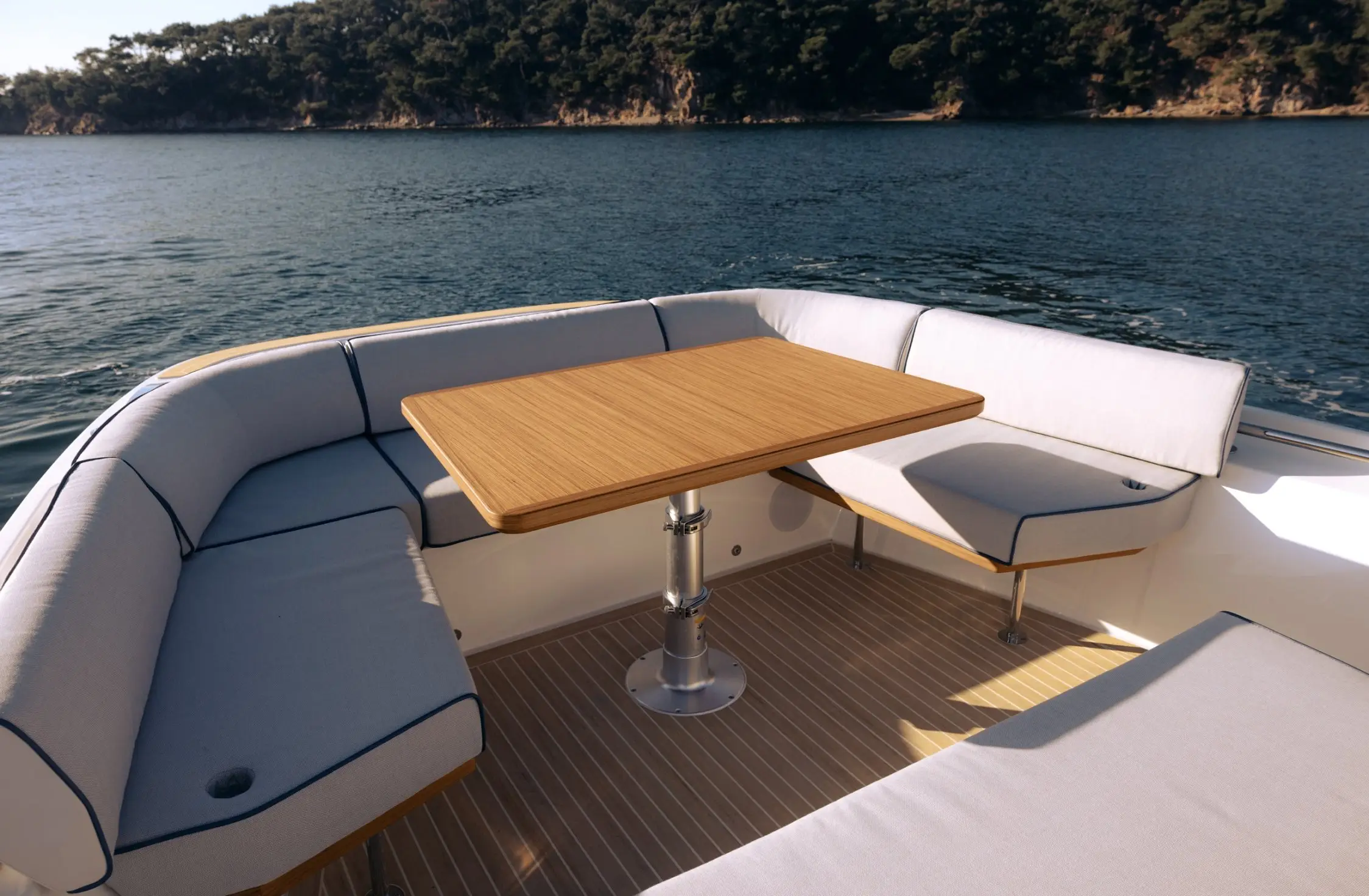 Aiata Wayfinder 38 Sofa