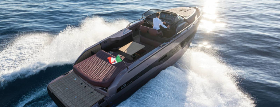 Cranchi A32 Luxury Tender