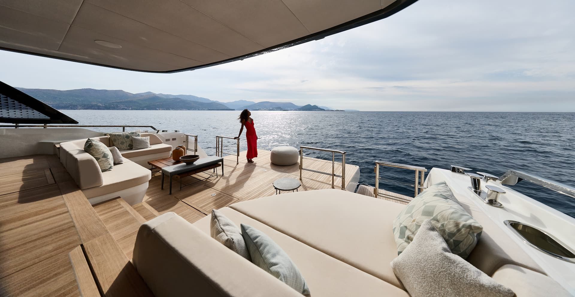 esterni M7 multiscafo a motore gruppo Beneteau