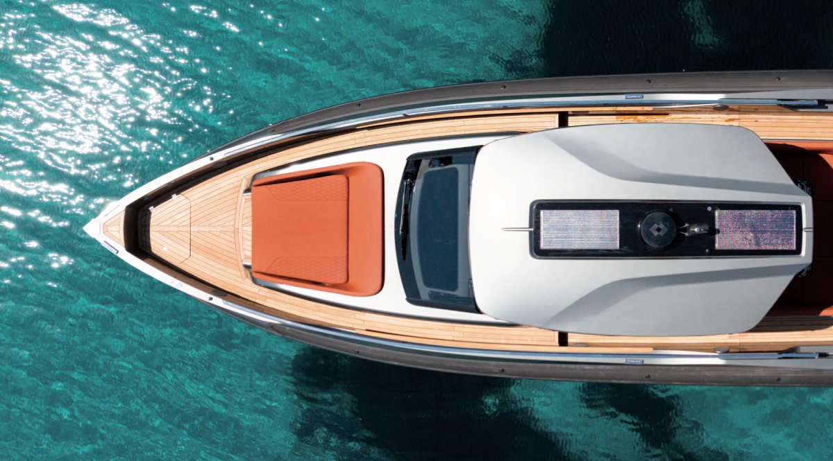 Capelli Stradivari il gommone ispirato al violino