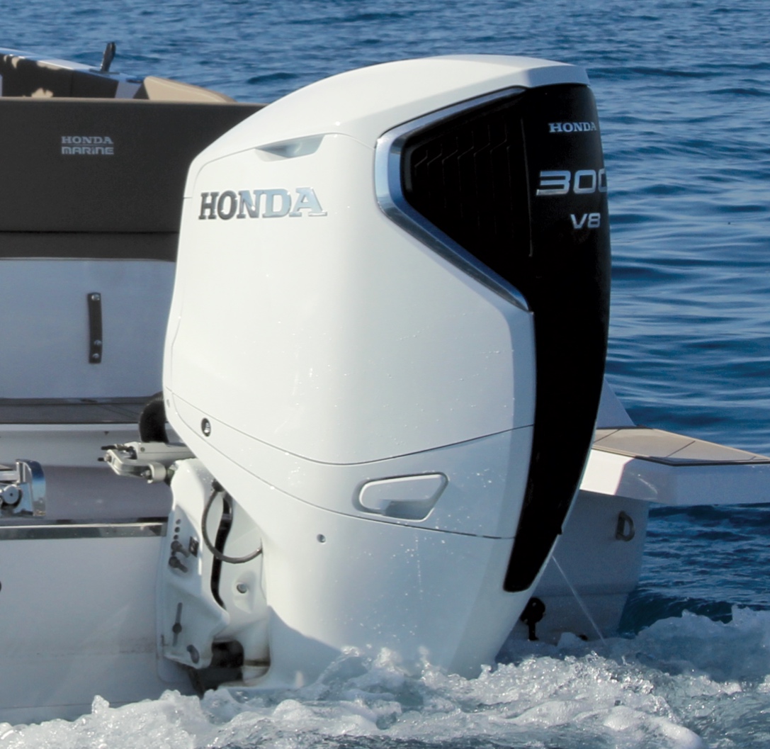 motore fuoribordo Honda V8 300 HP