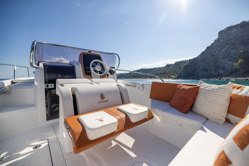 CX240-SUMMER-EDITION console di guida