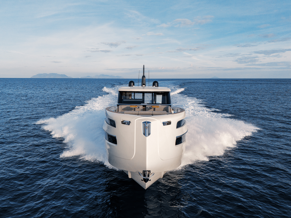 Invictus ST550