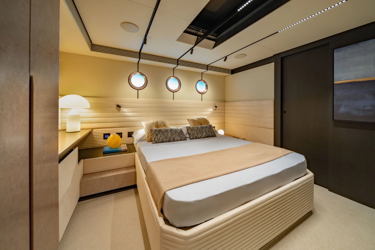 La cabina del VanDutch 75